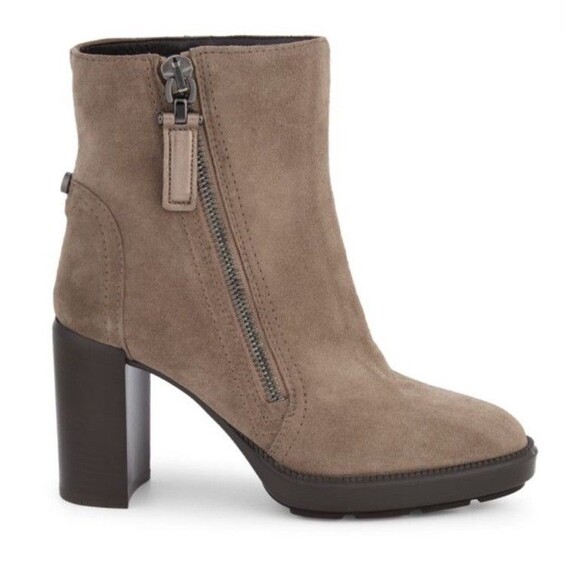 Aquatalia Ilenia Gray Suede Ankle Boots Size 10 Women’s  MSRP $495 - Picture 1 of 16